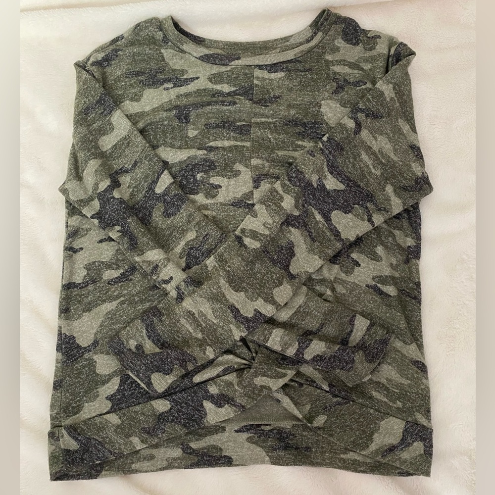 Camo Long-Sleeve